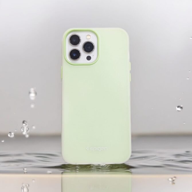 Sleek Mint Green Spigen Case