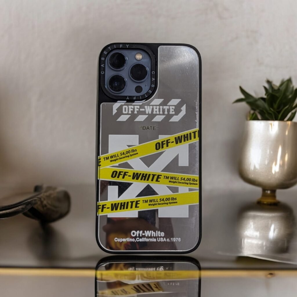 Modern Off-White "Date" Case